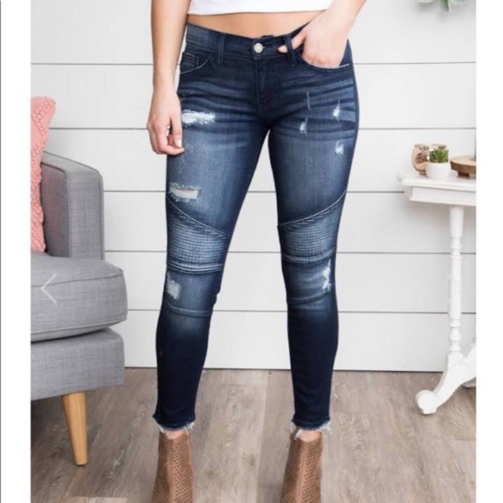 KanCan Distressed Moto Jeans Raw Released Hem 9 28